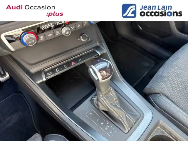 Audi Q3 sportback 35 tfsi 150 ch s tronic 7 — photo 13