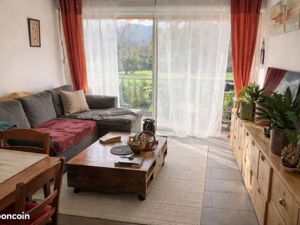 Appartement 3 Pièces 66 m² avec Terrasse Cambo-les-Bains
