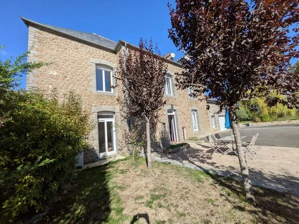 Maison 7 pièces 162 m²