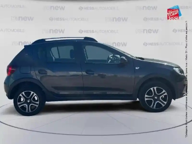 Dacia Sandero 1.0 eco-g 100ch 15 ans — photo 4
