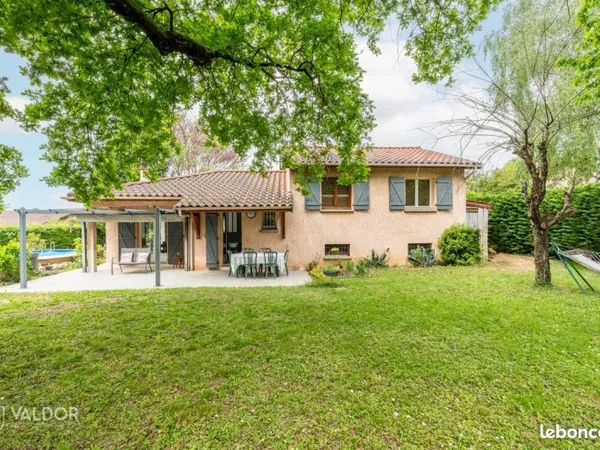Maison 6 pièces 120 m²