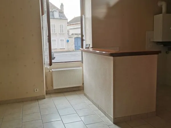 Location appartement 2 chambres, bon état général