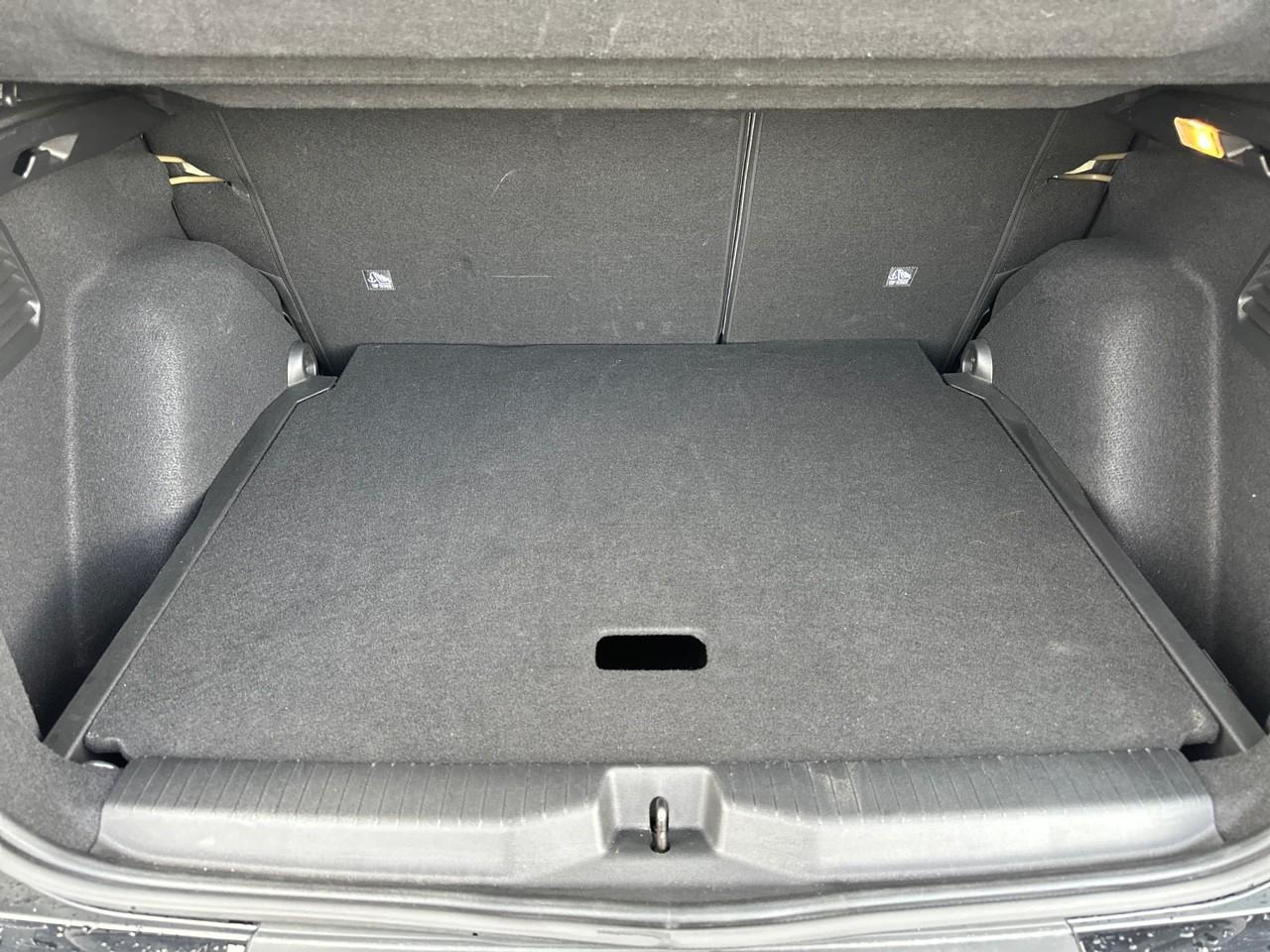 Citroën C3 Aircross hybride 145 ch aut plus — photo 8