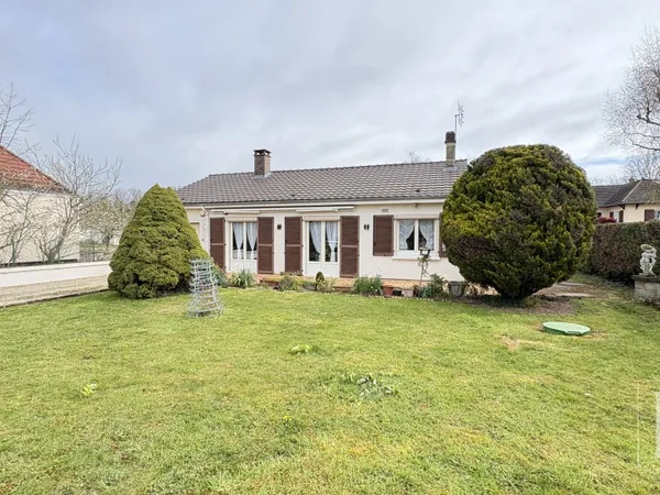 Très belle maison de plain pied sur la commune de Villemoyen