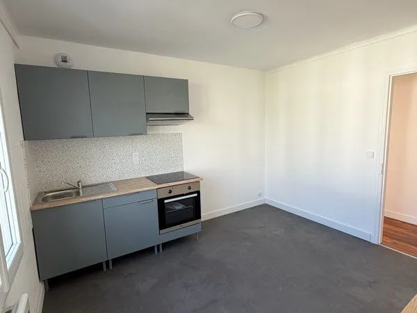 Appartement T4 - 72 m² - 3 chambres - Garage - Cave - Jardin partagé