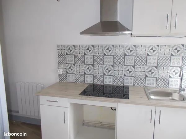 Appartement centre Thizy de 45 m² accepte RSA et AAH