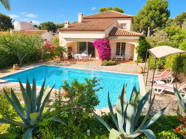 MAISON 190M2 AVEC PISCINE PORTISSOL
