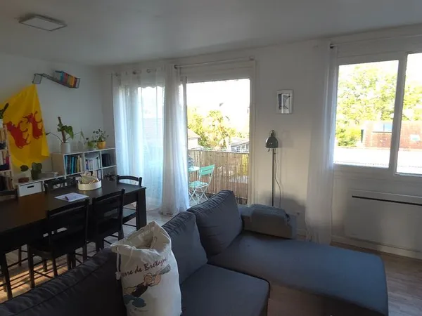 Appartement - 2 pièces 60 m² - 2ème étage