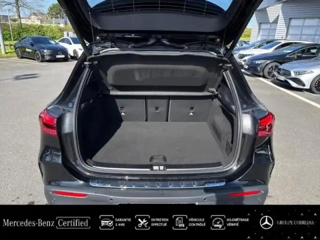 Mercedes Eqa 250+ 190ch — photo 12