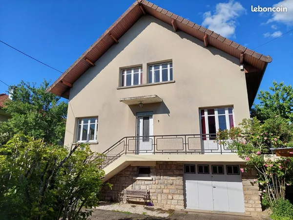 Maison - 8 pièces - 167 m2