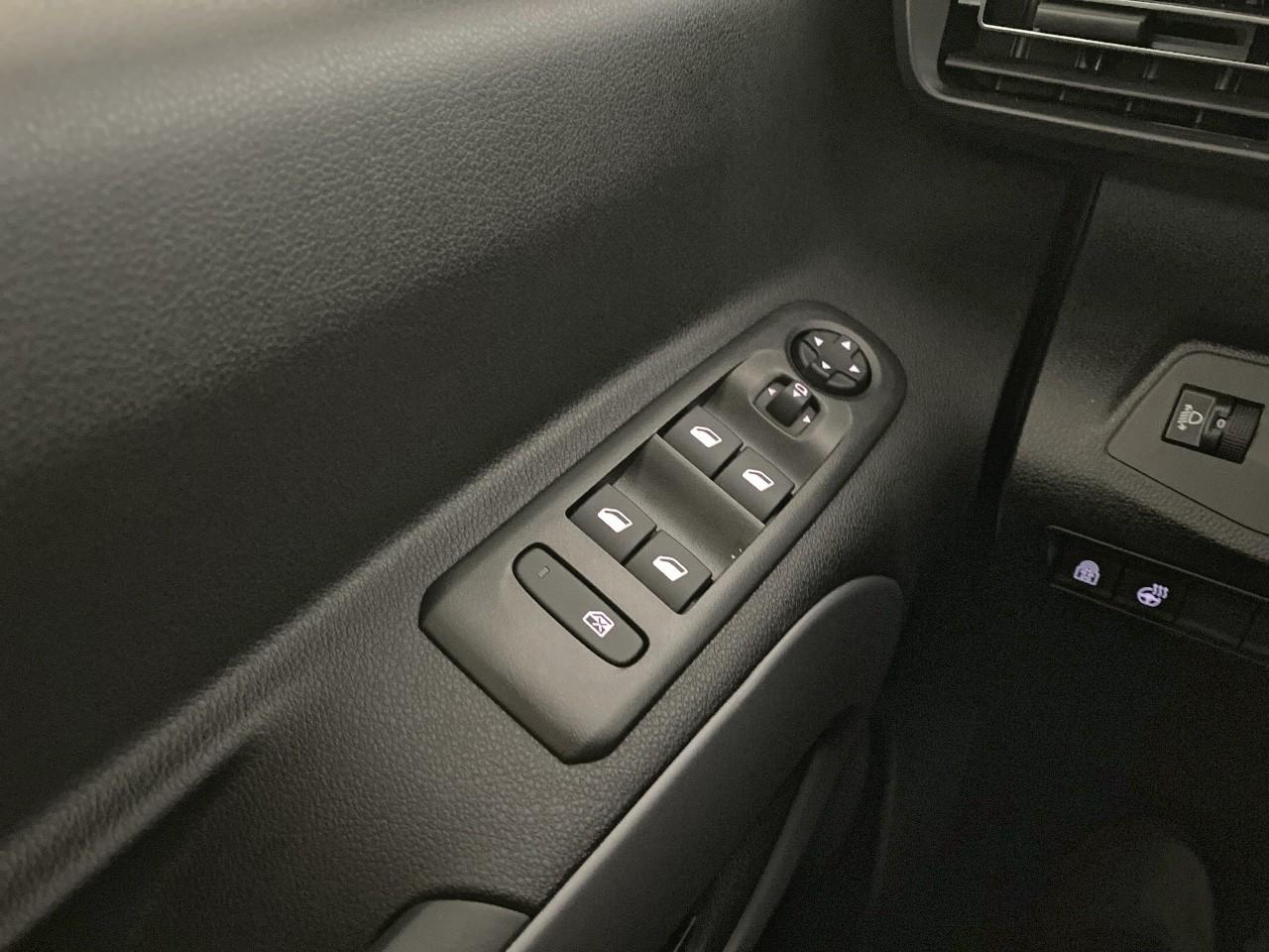 Citroën Berlingo diesel 100 ch m manuelle max — photo 20