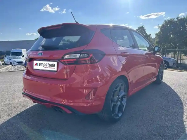 Ford Fiesta 1.5 ecoboost 200ch st 5p — photo 5