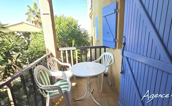 EN REZ DE CHAUSSEE T3 + PARKING