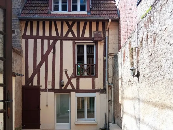 2 pièces centre de Nogent sur Seine