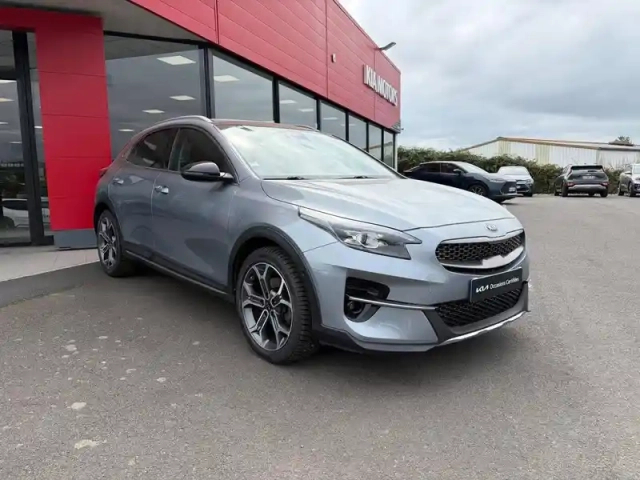Kia Xceed 1.4 t-gdi 140ch premium dct7 — photo 3