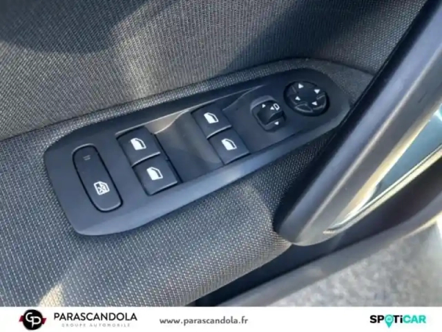 Peugeot 308 1.2 puretech 130ch e6.3 s&amp;s allure — photo 12