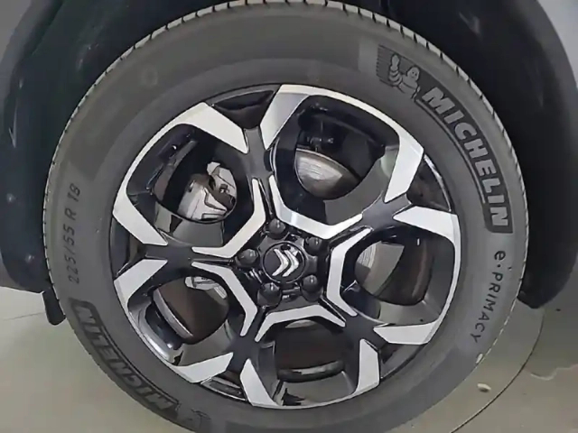 Citroën C5 Aircross bluehdi 130 eat8 — photo 37
