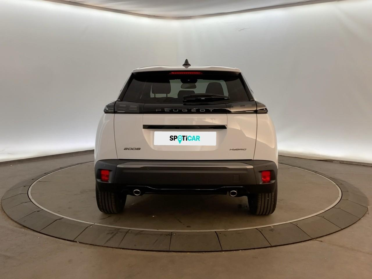 Peugeot 2008 hybrid 145 ch e-dcs6 allure — photo 5