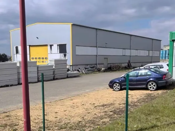 Local d’activité et entrepôt Vente Woustviller  630m² 250000€