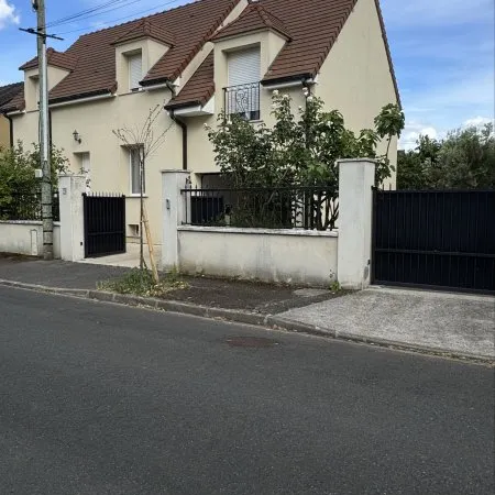 Vends maison avec jardin - 122m²