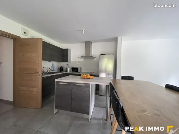 Appartement 4 pièces 97 m²