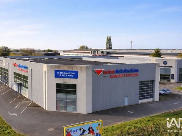 Local commercial 4223 m²
