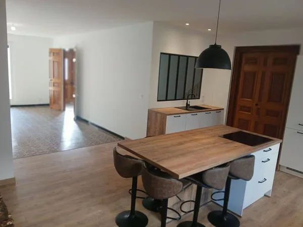 Maison 6 pièces 290 m²