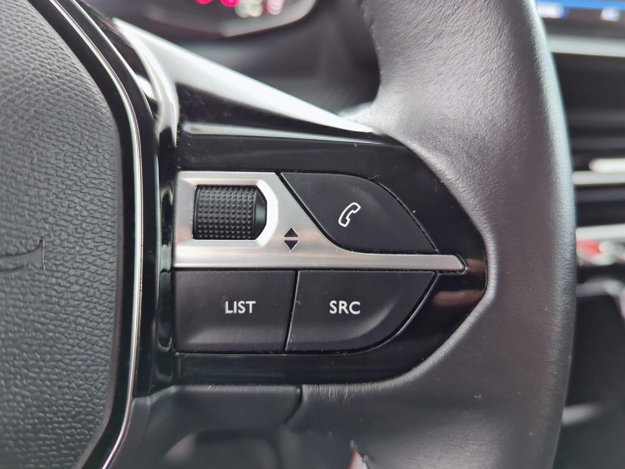 Peugeot 2008 bluehdi 110 s&s bvm6 active pack — photo 26