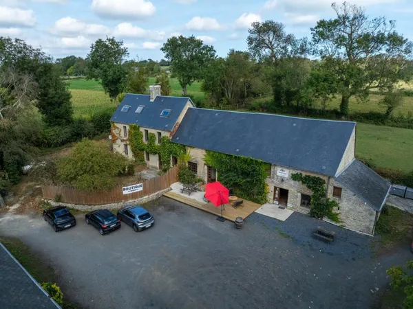 Maison 8 pièces 200 m²