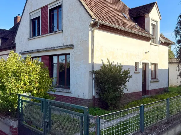 Maison à rénover - 135 m2 - avec jardin et garage