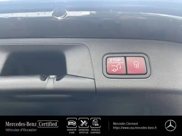 Mercedes Gla 180 d 116ch amg line 8g-dct — photo 11