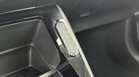Peugeot 208 Like PureTech 75 S&S BVM5 — photo 16
