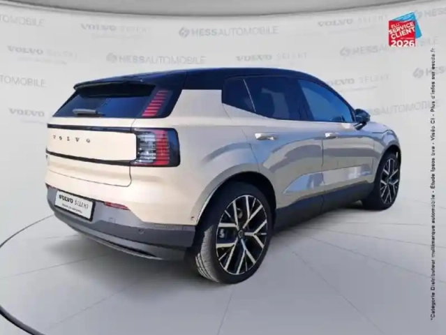 Volvo Ex30 p5 long range 272ch 69kwh ultra — photo 6