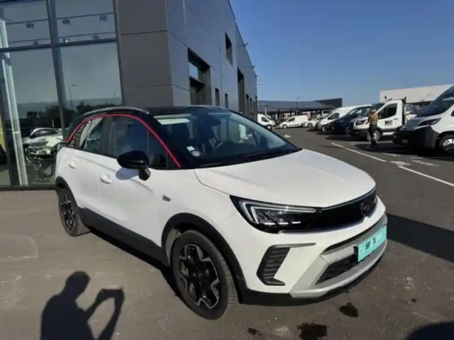 Opel Crossland 1.2 turbo 110ch gs line — photo 4