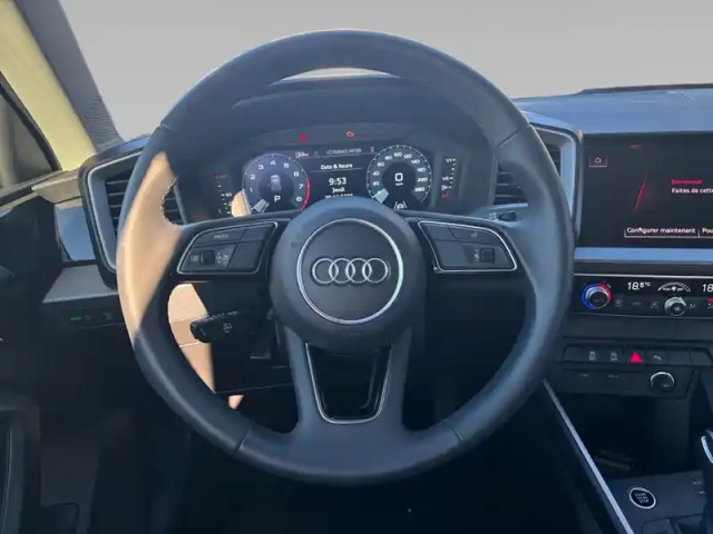 Audi A1 sportback 25 tfsi 95 ch s tronic 7 — photo 11