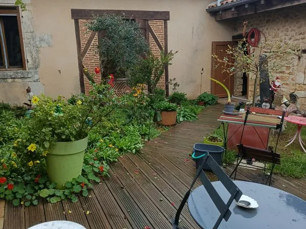 Maison en pierres restaurée