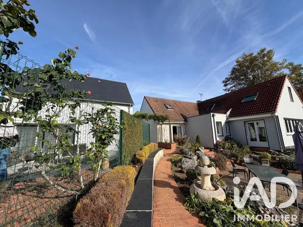 Maison 6 pièces 219 m²