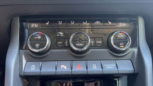 Skoda Karoq 2.0 TDI 150 4X4 - Style – 2019 – 86590 km – Diesel – Boîte Manuelle — photo 3