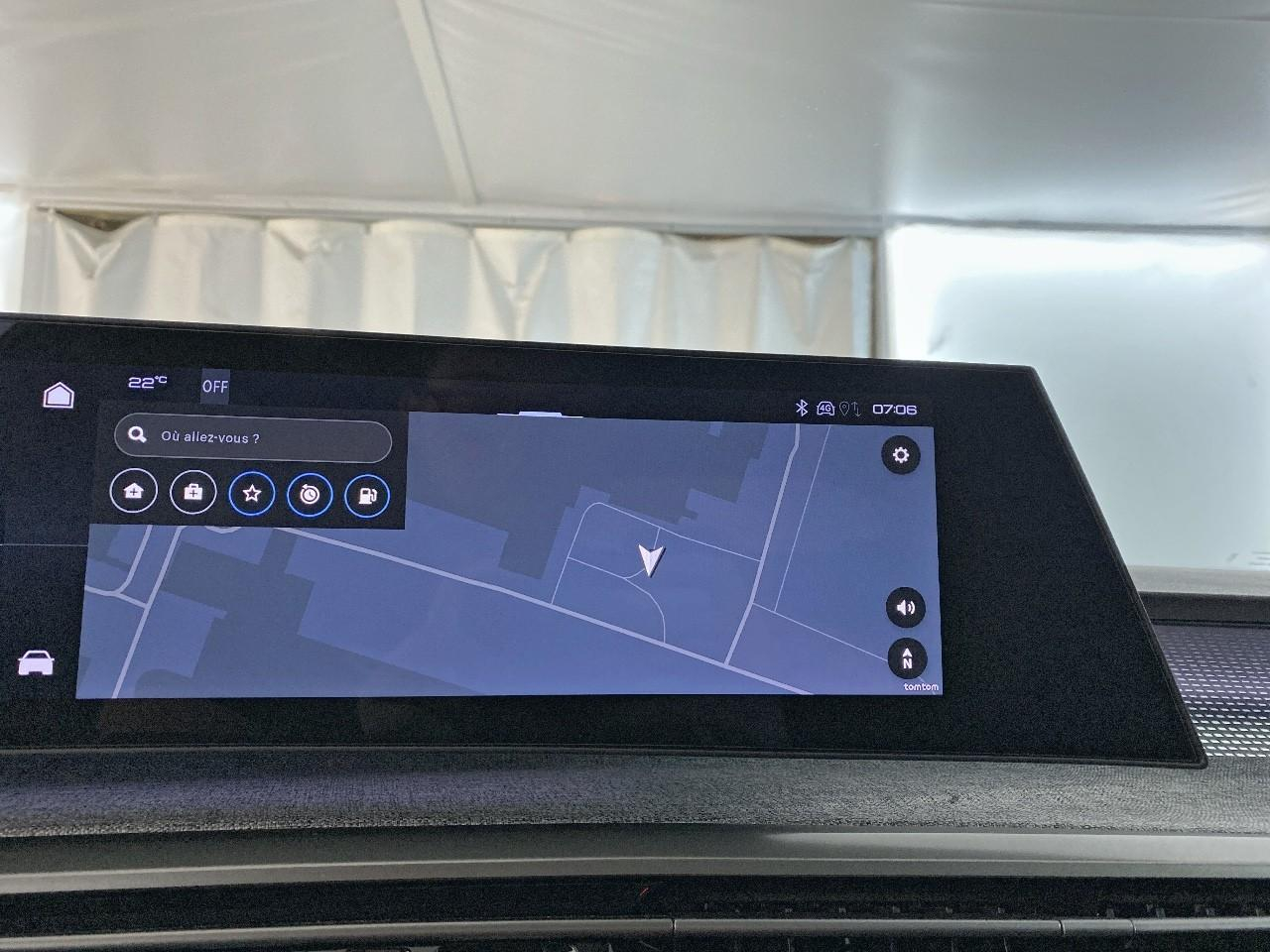 Peugeot 3008 hybrid 145 e-dcs6 gt — photo 14