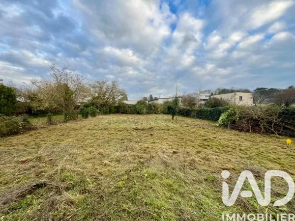 Terrain 400 m²