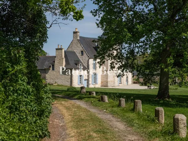 Château 13 pièces 500 m²