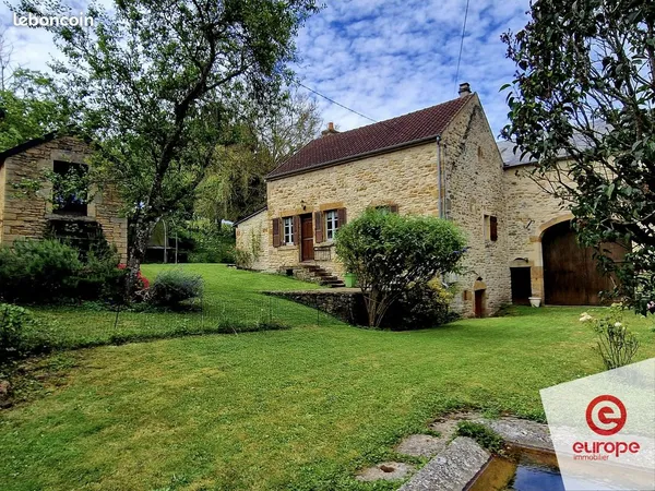 Maison de village 3 pièces 87 m²
