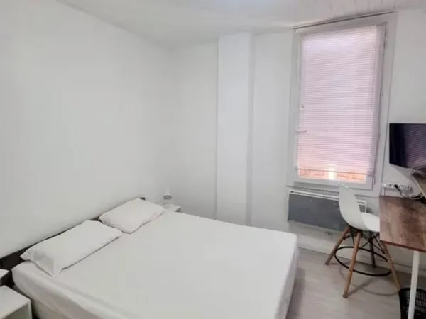 Location grand studio