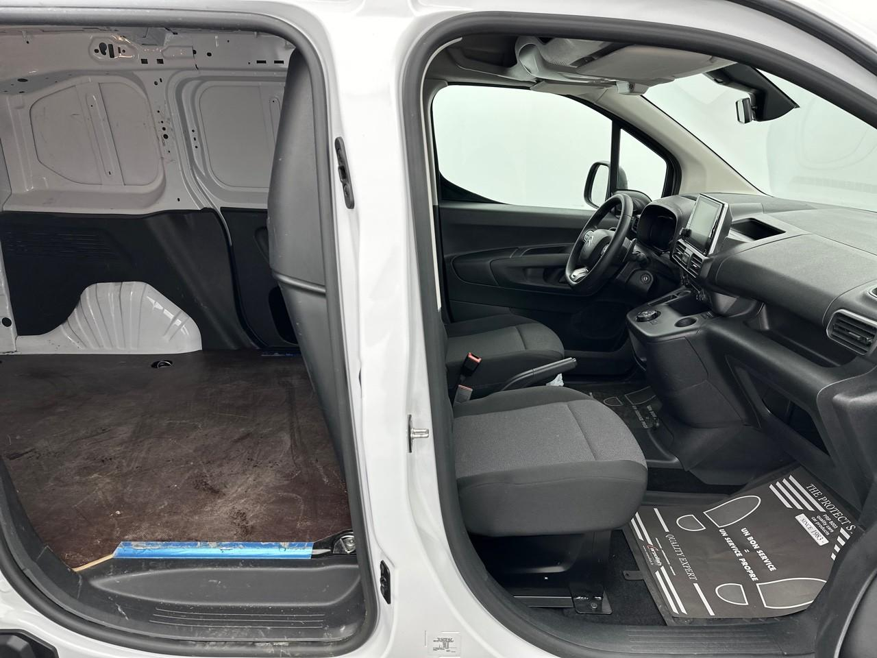 Citroën Berlingo van m 650 bluehdi 130 s&s eat8 — photo 12