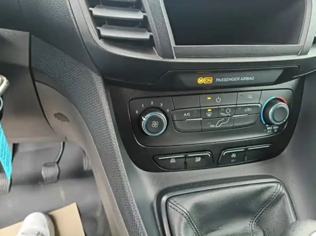 Ford Transit Connect fourgonnette l1 1.0e 100ch trend — photo 5