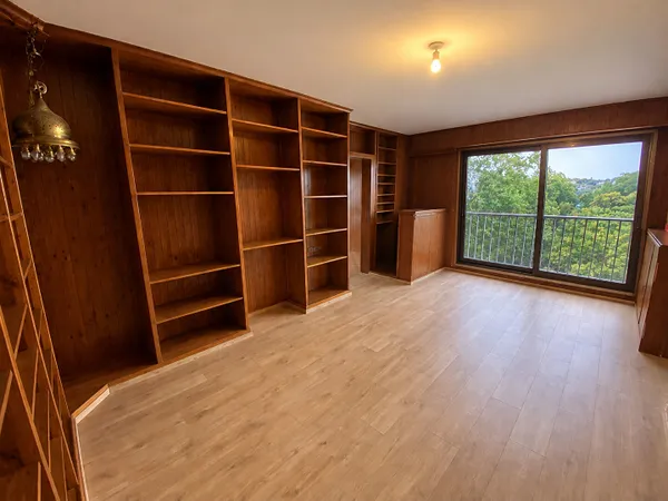 T4 DE 72,80 M² - Fontaine d'Ouche