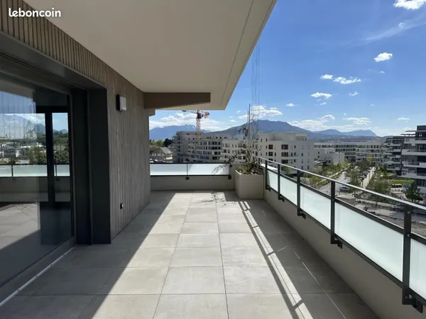 Appartement 4 pièces 92 m²