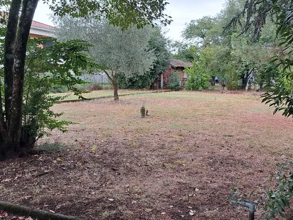 Vente terrain 600 mètres carrés Saint-Simon Toulouse