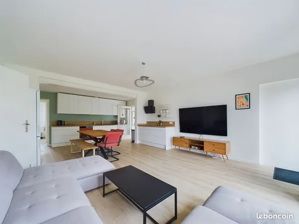Chambre 12m² maison jardin tram