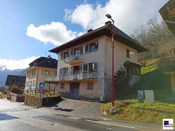 St Georges d'Hurtières - Maison de village composée de deux ap